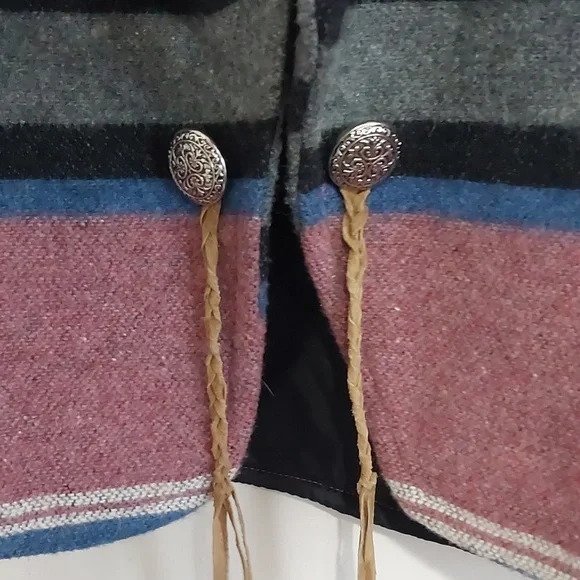 Vintage Mid-West Garment Co Western Blanket Crop Jacket - Picture 3 of 9